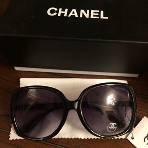 CHANEL Sunglasses NEW